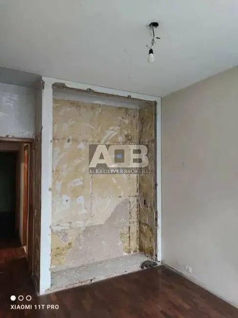 Apartamento com 3 quartos à venda em Laranjeiras, Rio De Janeiro - RJ - imagem 5 Foto 5 de Apartamento com 3 quartos à venda em Laranjeiras, Rio De Janeiro - RJ
