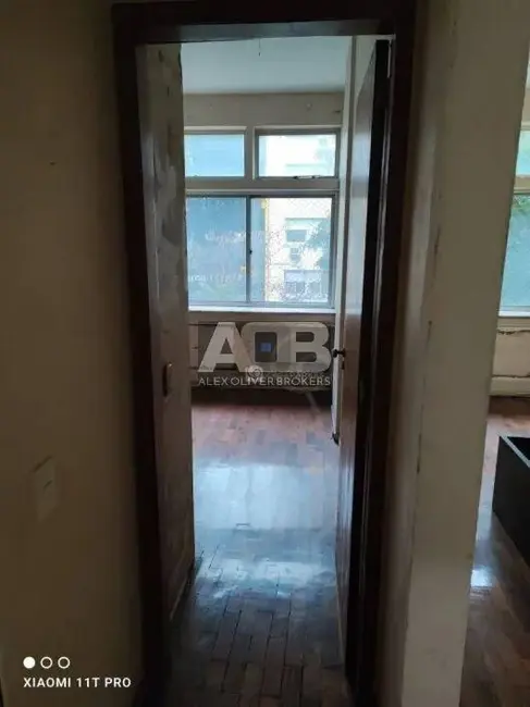 Apartamento com 3 quartos à venda em Laranjeiras, Rio De Janeiro - RJ - imagem 7 Foto 7 de Apartamento com 3 quartos à venda em Laranjeiras, Rio De Janeiro - RJ