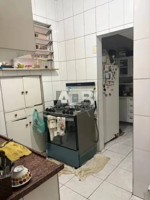 Apartamento com 3 quartos à venda, 100m2 em Copacabana, Rio De Janeiro - RJ - imagem 4 Foto 4 de Apartamento com 3 quartos à venda, 100m2 em Copacabana, Rio De Janeiro - RJ