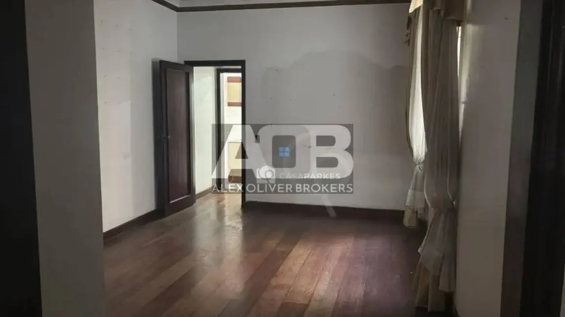 Apartamento com 3 quartos à venda, 180m2 em Copacabana, Rio De Janeiro - RJ - imagem 3 Foto 3 de Apartamento com 3 quartos à venda, 180m2 em Copacabana, Rio De Janeiro - RJ
