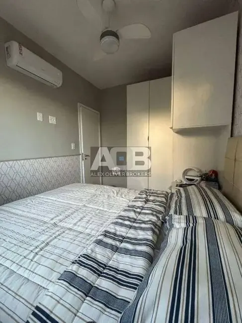 Foto 9 de Apartamento com 4 quartos à venda, 98m2 em Rio De Janeiro - RJ