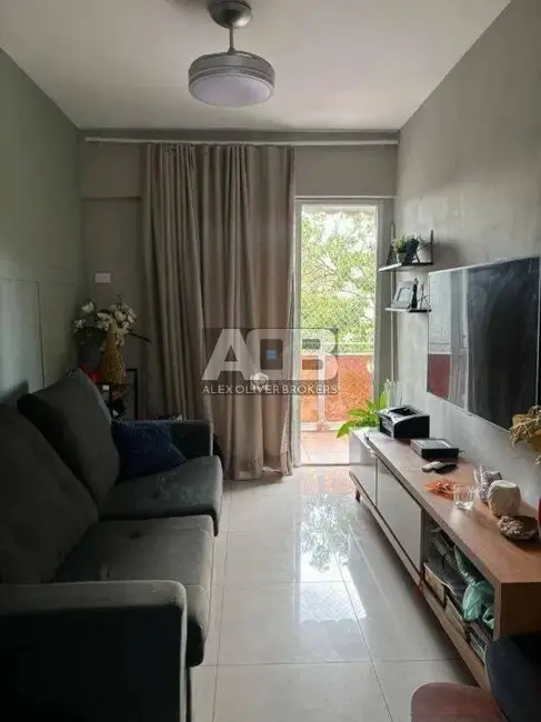 Foto 1 de Apartamento com 4 quartos à venda, 98m2 em Rio De Janeiro - RJ