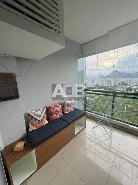 Foto 2 de Apartamento com 2 quartos à venda, 68m2 em Rio De Janeiro - RJ