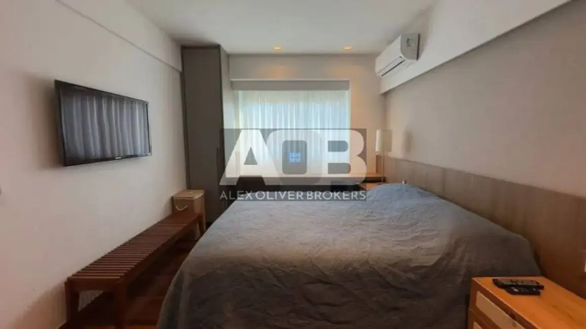 Foto 4 de Apartamento com 2 quartos à venda, 84m2 em Leblon, Rio De Janeiro - RJ