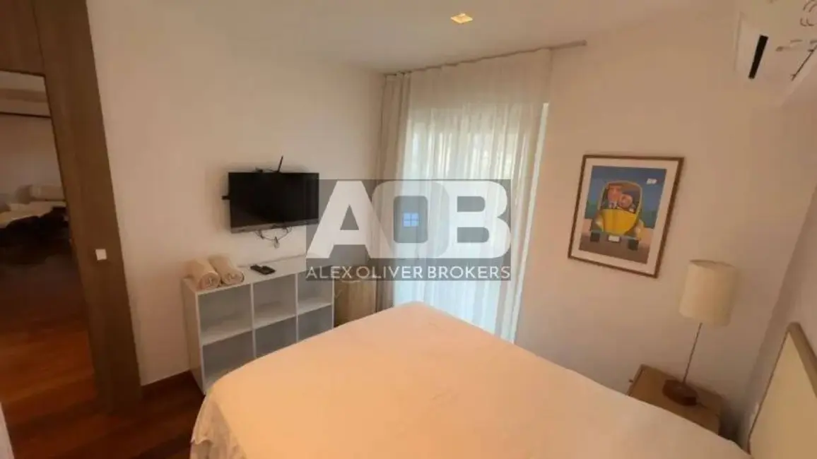 Foto 9 de Apartamento com 2 quartos à venda, 84m2 em Leblon, Rio De Janeiro - RJ