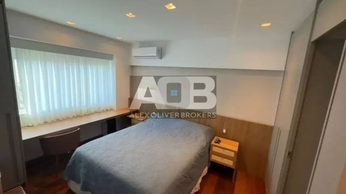 Foto 5 de Apartamento com 2 quartos à venda, 84m2 em Leblon, Rio De Janeiro - RJ