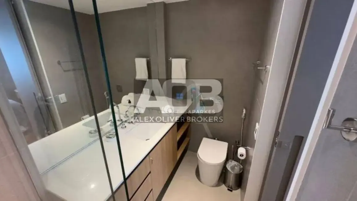 Foto 8 de Apartamento com 2 quartos à venda, 84m2 em Leblon, Rio De Janeiro - RJ