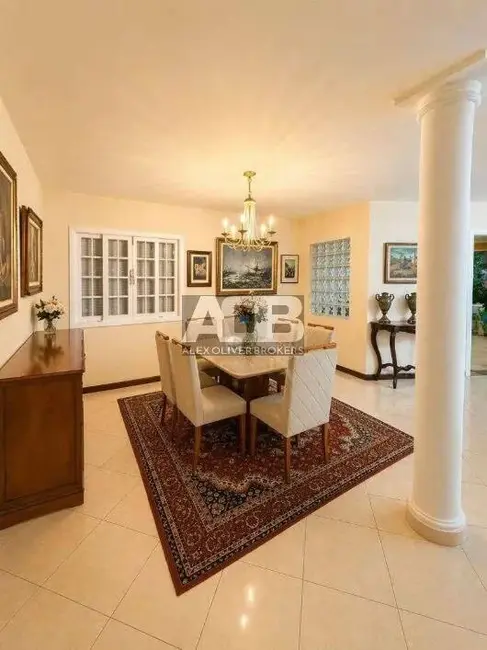 Casa com 5 quartos à venda, 249m2 em Barra da Tijuca, Rio De Janeiro - RJ - imagem 9 Foto 9 de Casa com 5 quartos à venda, 249m2 em Barra da Tijuca, Rio De Janeiro - RJ
