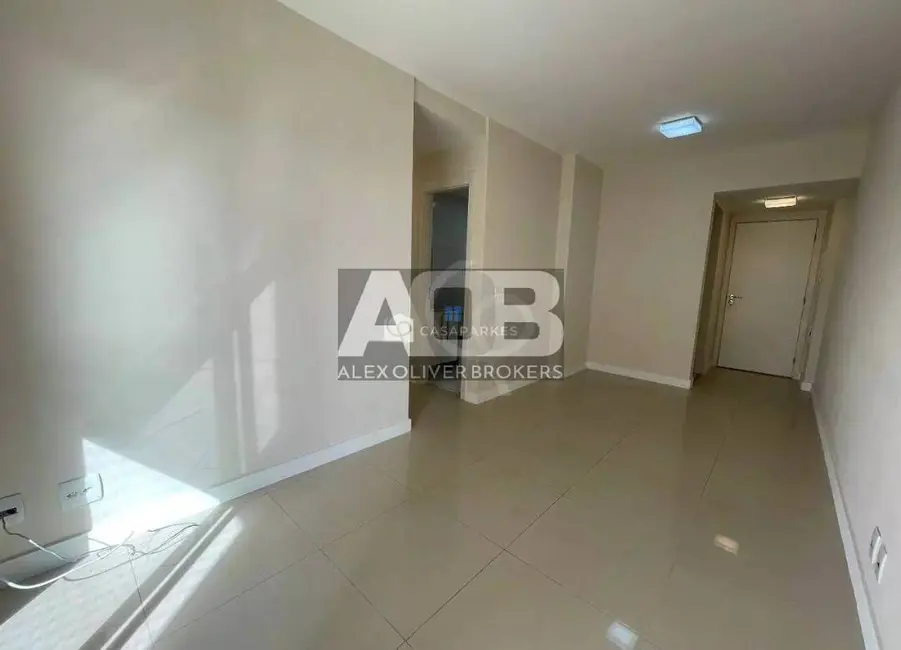 Foto 2 de Apartamento com 3 quartos à venda, 66m2 em Cachambi, Rio De Janeiro - RJ