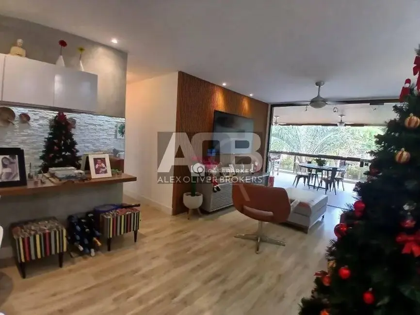 Apartamento com 3 quartos à venda, 124m2 em Recreio dos Bandeirantes, Rio De Janeiro - RJ - imagem 8 Foto 8 de Apartamento com 3 quartos à venda, 124m2 em Recreio dos Bandeirantes, Rio De Janeiro - RJ