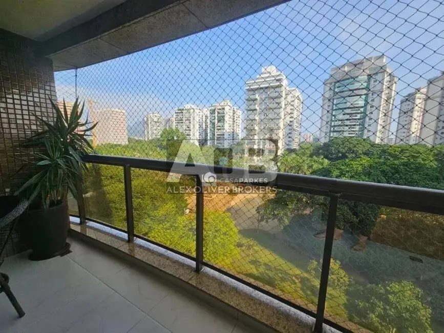 Foto 4 de Apartamento com 4 quartos à venda, 150m2 em Barra da Tijuca, Rio De Janeiro - RJ