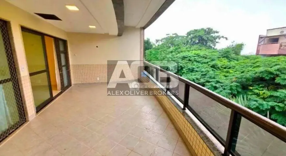 Apartamento com 3 quartos à venda, 117m2 em Recreio dos Bandeirantes, Rio De Janeiro - RJ - imagem 2 Foto 2 de Apartamento com 3 quartos à venda, 117m2 em Recreio dos Bandeirantes, Rio De Janeiro - RJ