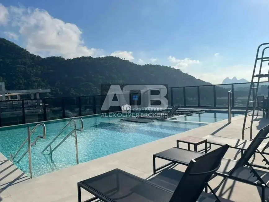 Apartamento com 2 quartos à venda, 70m2 em Camorim, Rio De Janeiro - RJ - imagem 1 Foto 1 de Apartamento com 2 quartos à venda, 70m2 em Camorim, Rio De Janeiro - RJ