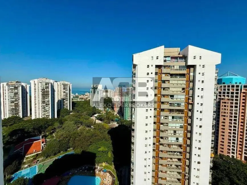Foto 1 de Apartamento com 2 quartos à venda, 100m2 em Barra da Tijuca, Rio De Janeiro - RJ