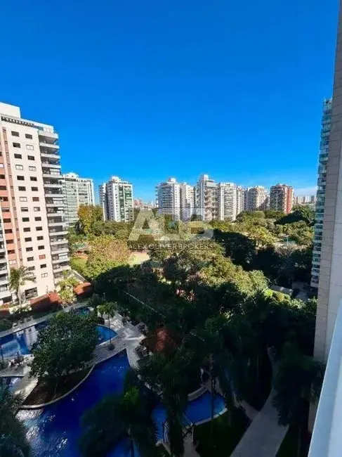 Apartamento com 4 quartos à venda, 175m2 em Barra da Tijuca, Rio De Janeiro - RJ - imagem 7 Foto 7 de Apartamento com 4 quartos à venda, 175m2 em Barra da Tijuca, Rio De Janeiro - RJ