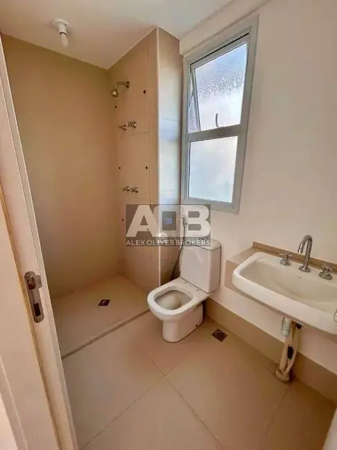 Apartamento com 4 quartos à venda, 175m2 em Barra da Tijuca, Rio De Janeiro - RJ - imagem 9 Foto 9 de Apartamento com 4 quartos à venda, 175m2 em Barra da Tijuca, Rio De Janeiro - RJ
