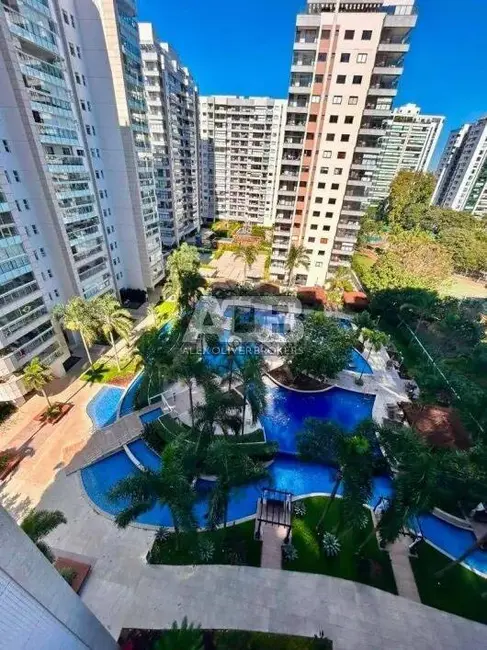 Apartamento com 4 quartos à venda, 175m2 em Barra da Tijuca, Rio De Janeiro - RJ - imagem 2 Foto 2 de Apartamento com 4 quartos à venda, 175m2 em Barra da Tijuca, Rio De Janeiro - RJ