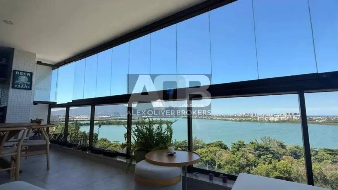 Foto 3 de Apartamento com 3 quartos à venda, 160m2 em Rio De Janeiro - RJ