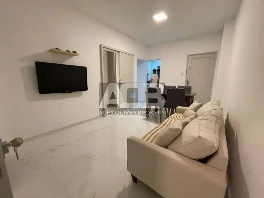 Apartamento com 2 quartos à venda, 65m2 em Flamengo, Rio De Janeiro - RJ - imagem 1 Foto 1 de Apartamento com 2 quartos à venda, 65m2 em Flamengo, Rio De Janeiro - RJ