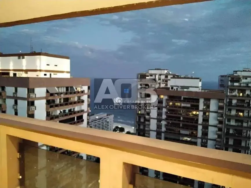 Apartamento com 3 quartos para alugar, 113m2 em Barra da Tijuca, Rio De Janeiro - RJ - imagem 3 Foto 3 de Apartamento com 3 quartos para alugar, 113m2 em Barra da Tijuca, Rio De Janeiro - RJ