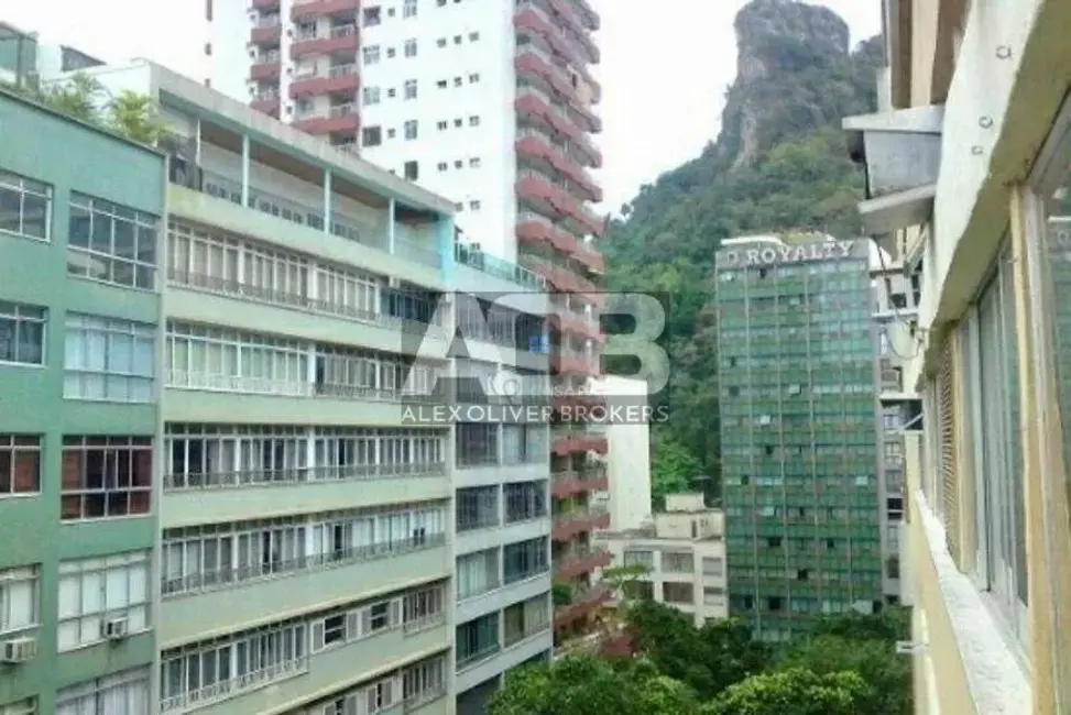 Apartamento com 1 quarto para alugar, 35m2 em Copacabana, Rio De Janeiro - RJ - imagem 1 Foto 1 de Apartamento com 1 quarto para alugar, 35m2 em Copacabana, Rio De Janeiro - RJ