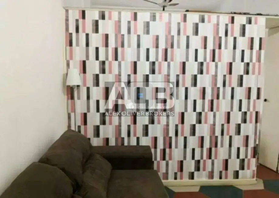 Apartamento com 1 quarto para alugar, 35m2 em Copacabana, Rio De Janeiro - RJ - imagem 6 Foto 6 de Apartamento com 1 quarto para alugar, 35m2 em Copacabana, Rio De Janeiro - RJ