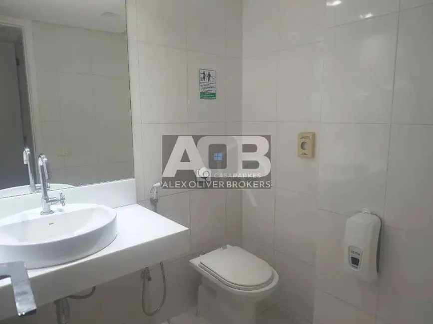 Sala Comercial para alugar, 95m2 em Ipanema, Rio De Janeiro - RJ - imagem 8 Foto 8 de Sala Comercial para alugar, 95m2 em Ipanema, Rio De Janeiro - RJ