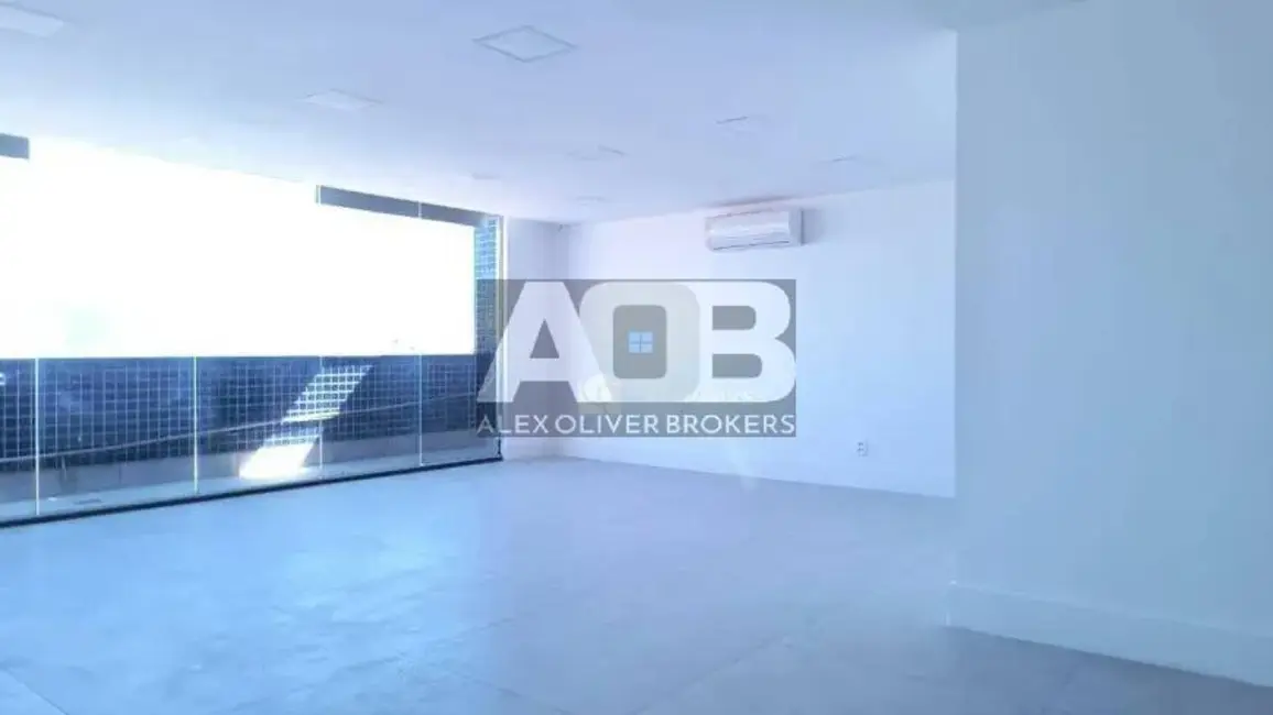 Sala Comercial para alugar, 95m2 em Ipanema, Rio De Janeiro - RJ - imagem 3 Foto 3 de Sala Comercial para alugar, 95m2 em Ipanema, Rio De Janeiro - RJ