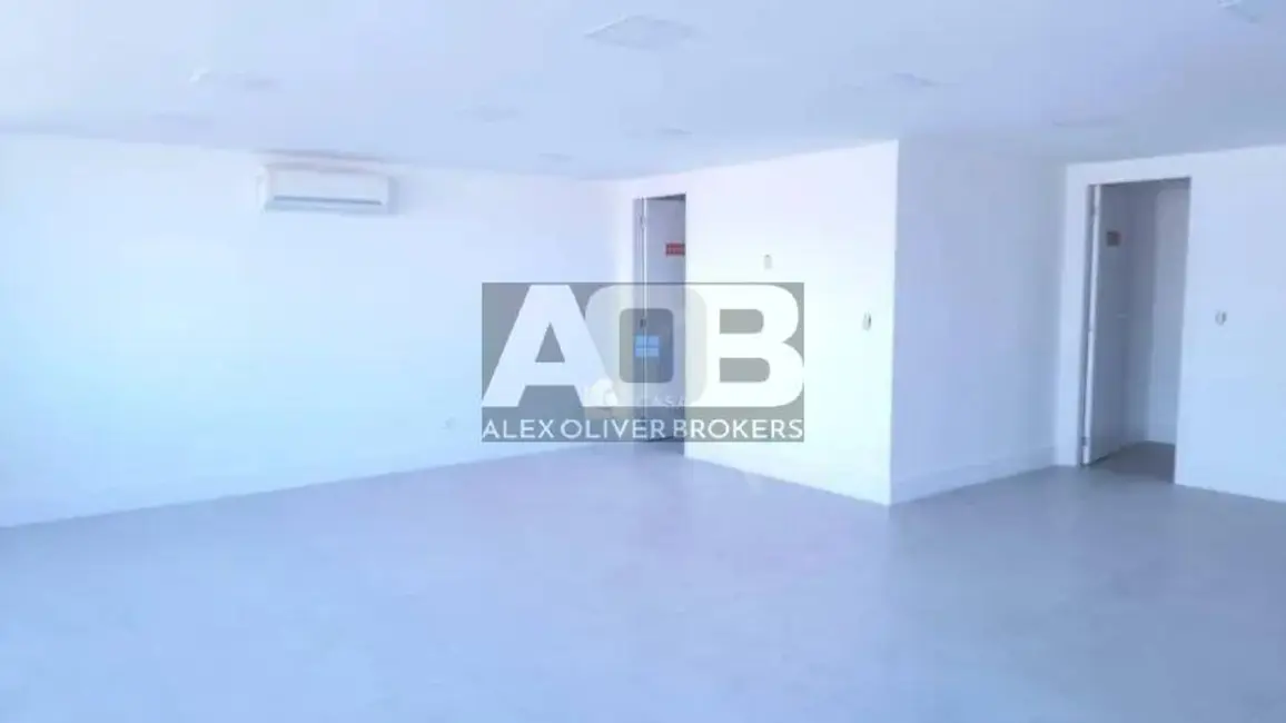 Sala Comercial para alugar, 95m2 em Ipanema, Rio De Janeiro - RJ - imagem 5 Foto 5 de Sala Comercial para alugar, 95m2 em Ipanema, Rio De Janeiro - RJ
