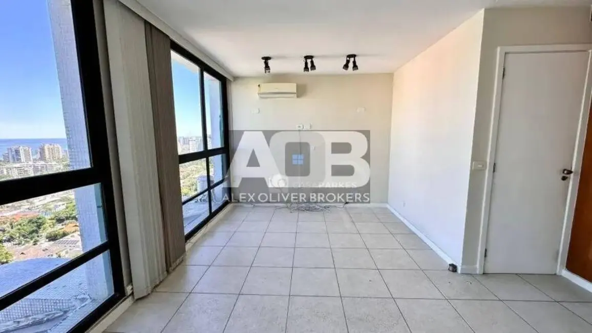 Cobertura com 3 quartos para alugar, 200m2 em Barra da Tijuca, Rio De Janeiro - RJ - imagem 9 Foto 9 de Cobertura com 3 quartos para alugar, 200m2 em Barra da Tijuca, Rio De Janeiro - RJ