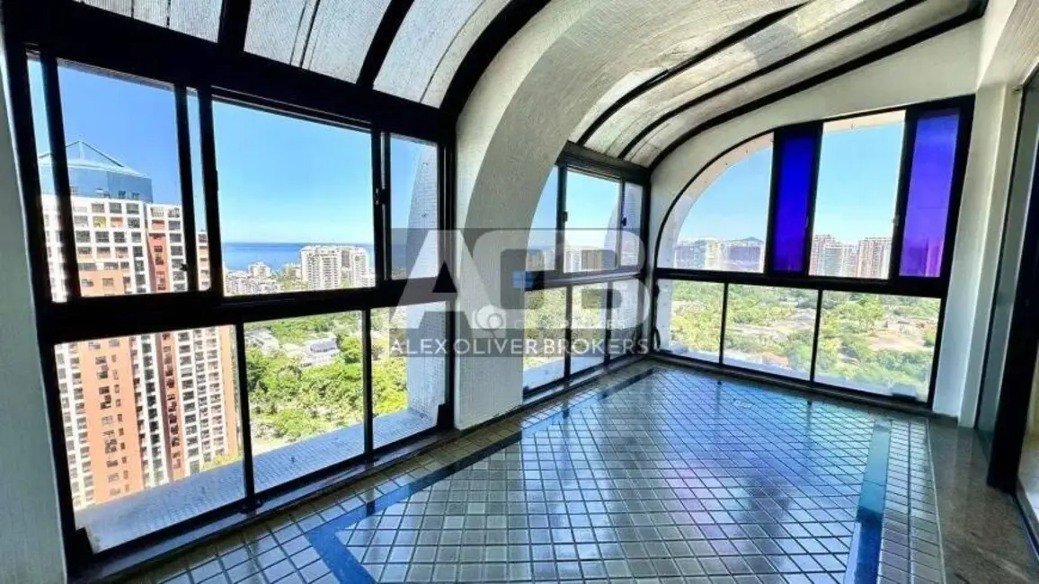 Cobertura com 3 quartos para alugar, 200m2 em Barra da Tijuca, Rio De Janeiro - RJ - imagem 7 Foto 7 de Cobertura com 3 quartos para alugar, 200m2 em Barra da Tijuca, Rio De Janeiro - RJ