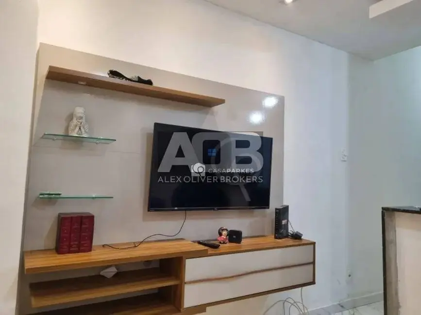 Apartamento com 1 quarto à venda, 44m2 em Centro, Rio De Janeiro - RJ - imagem 4 Foto 4 de Apartamento com 1 quarto à venda, 44m2 em Centro, Rio De Janeiro - RJ