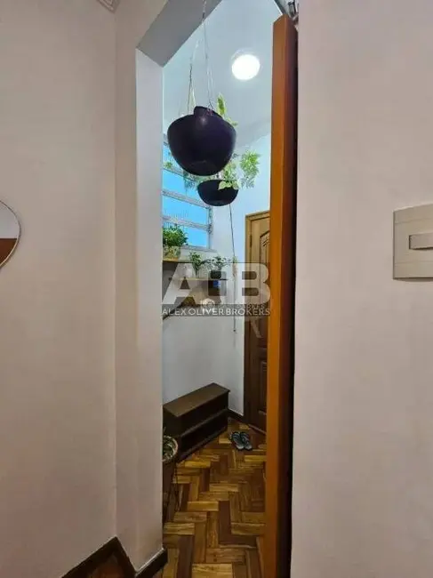 Apartamento com 1 quarto à venda, 38m2 em Centro, Rio De Janeiro - RJ - imagem 7 Foto 7 de Apartamento com 1 quarto à venda, 38m2 em Centro, Rio De Janeiro - RJ