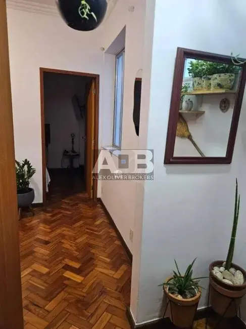 Apartamento com 1 quarto à venda, 38m2 em Centro, Rio De Janeiro - RJ - imagem 4 Foto 4 de Apartamento com 1 quarto à venda, 38m2 em Centro, Rio De Janeiro - RJ
