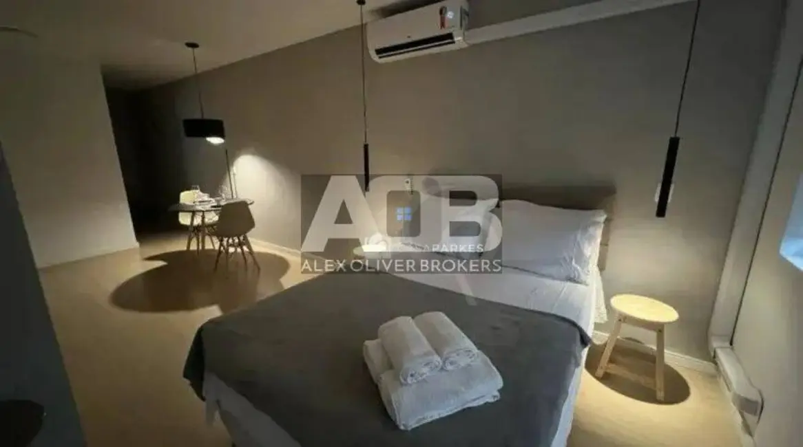 Apartamento com 1 quarto à venda e para alugar, 31m2 em Centro, Rio De Janeiro - RJ - imagem 3 Foto 3 de Apartamento com 1 quarto à venda e para alugar, 31m2 em Centro, Rio De Janeiro - RJ