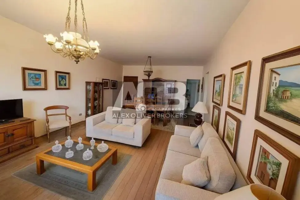 Apartamento com 4 quartos à venda, 140m2 em Tijuca, Rio De Janeiro - RJ - imagem 1 Foto 1 de Apartamento com 4 quartos à venda, 140m2 em Tijuca, Rio De Janeiro - RJ