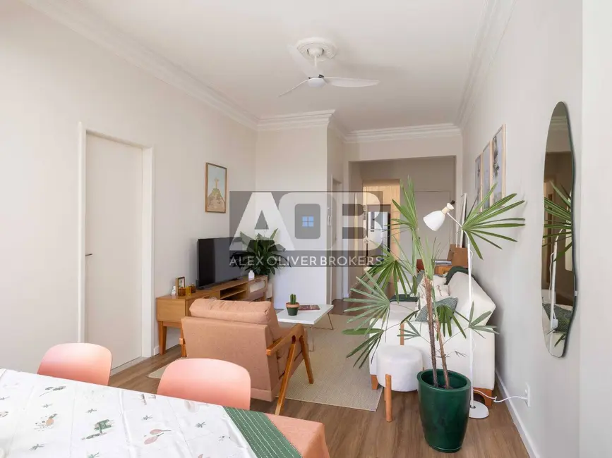 Foto 6 de Apartamento com 2 quartos à venda, 84m2 em Copacabana, Rio De Janeiro - RJ