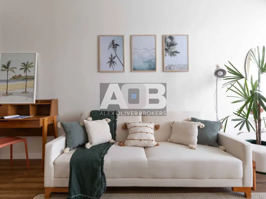 Foto 4 de Apartamento com 2 quartos à venda, 84m2 em Copacabana, Rio De Janeiro - RJ