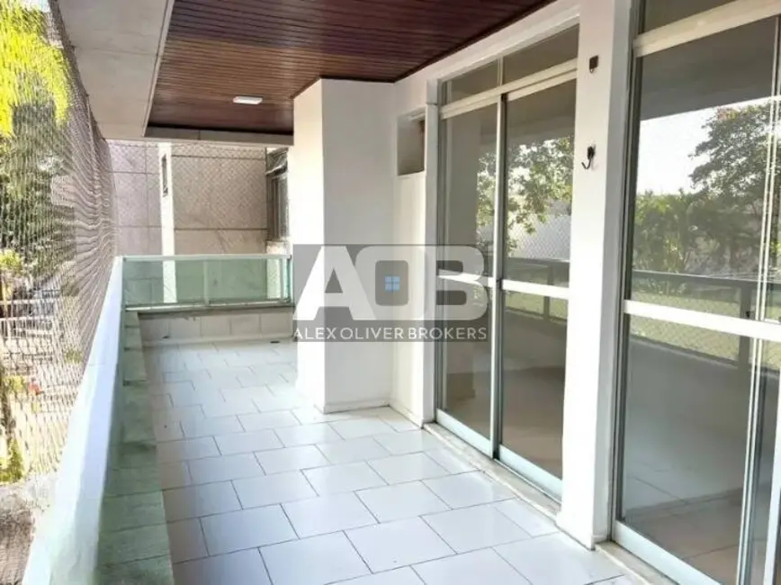 Foto 2 de Apartamento com 2 quartos à venda, 86m2 em Barra da Tijuca, Rio De Janeiro - RJ