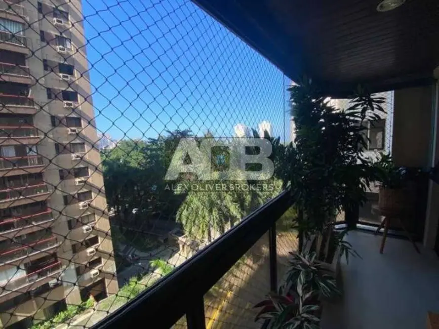 Foto 3 de Apartamento com 2 quartos à venda, 96m2 em Barra da Tijuca, Rio De Janeiro - RJ