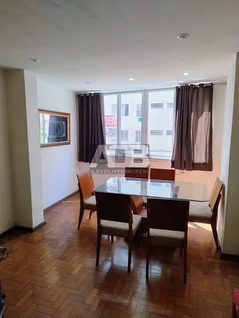 Apartamento com 3 quartos à venda, 112m2 em Copacabana, Rio De Janeiro - RJ - imagem 7 Foto 7 de Apartamento com 3 quartos à venda, 112m2 em Copacabana, Rio De Janeiro - RJ