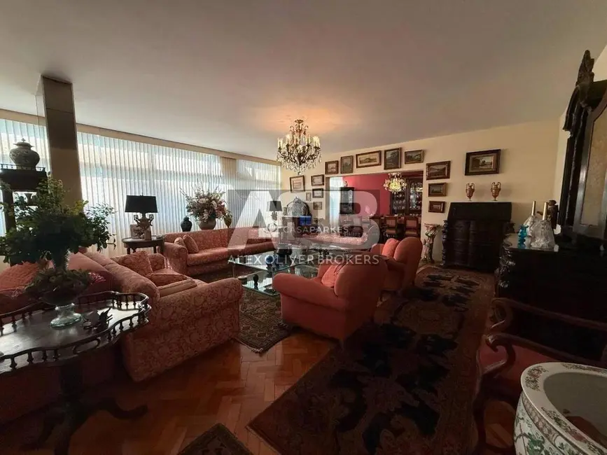 Foto 4 de Apartamento com 4 quartos à venda, 350m2 em Copacabana, Rio De Janeiro - RJ