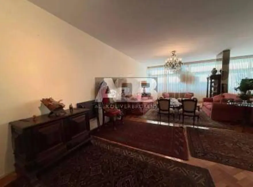 Foto 1 de Apartamento com 4 quartos à venda, 350m2 em Copacabana, Rio De Janeiro - RJ