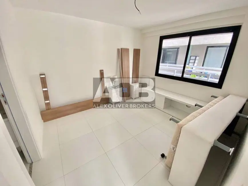 Apartamento com 3 quartos à venda e para alugar, 80m2 em Recreio dos Bandeirantes, Rio De Janeiro - RJ - imagem 6 Foto 6 de Apartamento com 3 quartos à venda e para alugar, 80m2 em Recreio dos Bandeirantes, Rio De Janeiro - RJ