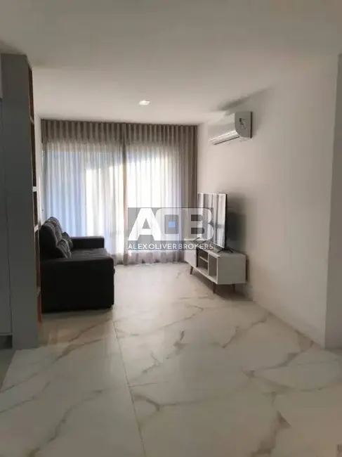Apartamento com 2 quartos à venda, 79m2 em Barra da Tijuca, Rio De Janeiro - RJ - imagem 6 Foto 6 de Apartamento com 2 quartos à venda, 79m2 em Barra da Tijuca, Rio De Janeiro - RJ