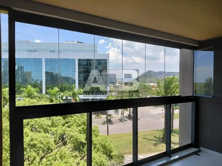 Apartamento com 2 quartos à venda, 79m2 em Barra da Tijuca, Rio De Janeiro - RJ - imagem 3 Foto 3 de Apartamento com 2 quartos à venda, 79m2 em Barra da Tijuca, Rio De Janeiro - RJ