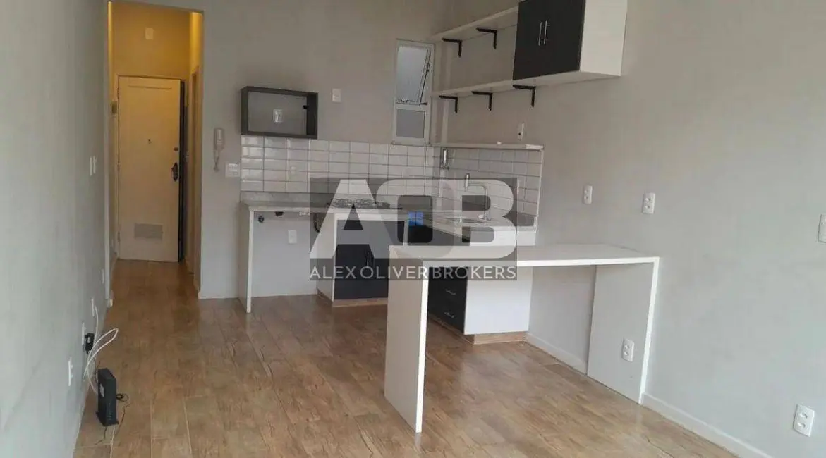Apartamento com 1 quarto à venda, 30m2 em Flamengo, Rio De Janeiro - RJ - imagem 5 Foto 5 de Apartamento com 1 quarto à venda, 30m2 em Flamengo, Rio De Janeiro - RJ