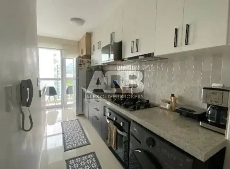 Foto 8 de Apartamento com 2 quartos à venda, 80m2 em Rio De Janeiro - RJ