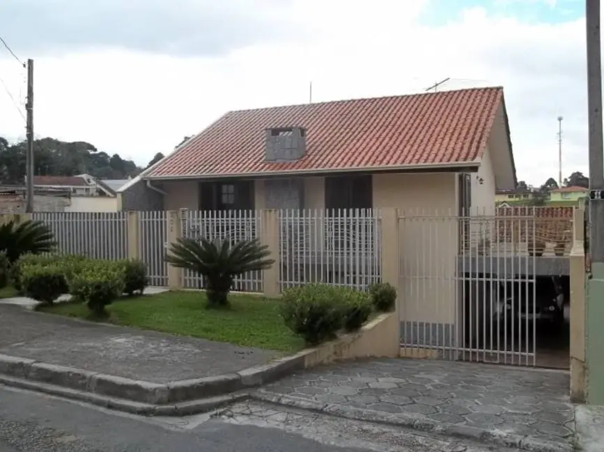 Sobrado com 3 quartos à venda, 300m2 em Santo Inácio, Curitiba - PR - imagem 1 Foto 1 de Sobrado com 3 quartos à venda, 300m2 em Santo Inácio, Curitiba - PR
