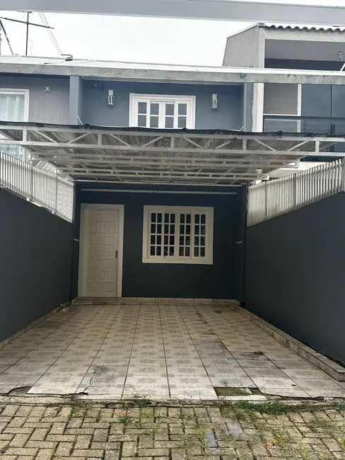 Foto 1 de Sobrado com 2 quartos à venda, 64m2 em Cidade Industrial, Curitiba - PR